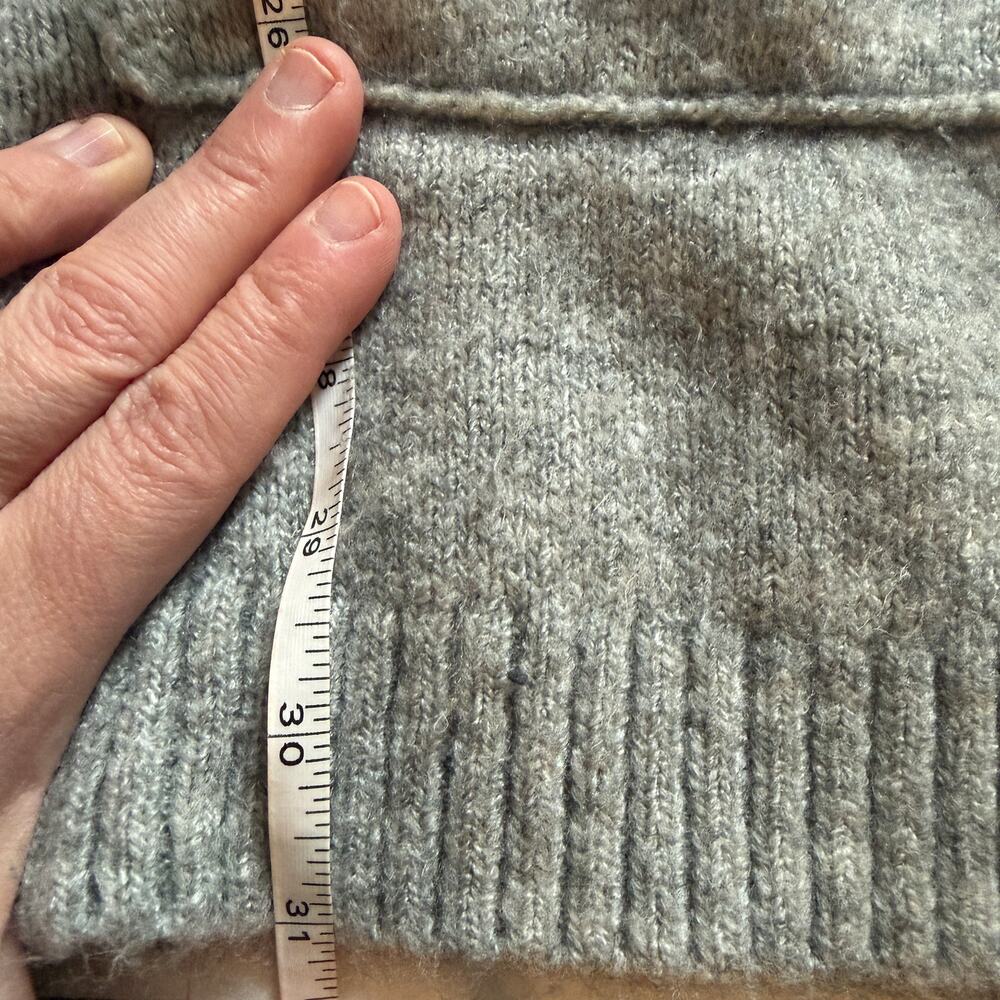 Abercrombie & Fitch Gray Open Front Pocket Cardigan Sweater - Size XS - Picture 7 of 8